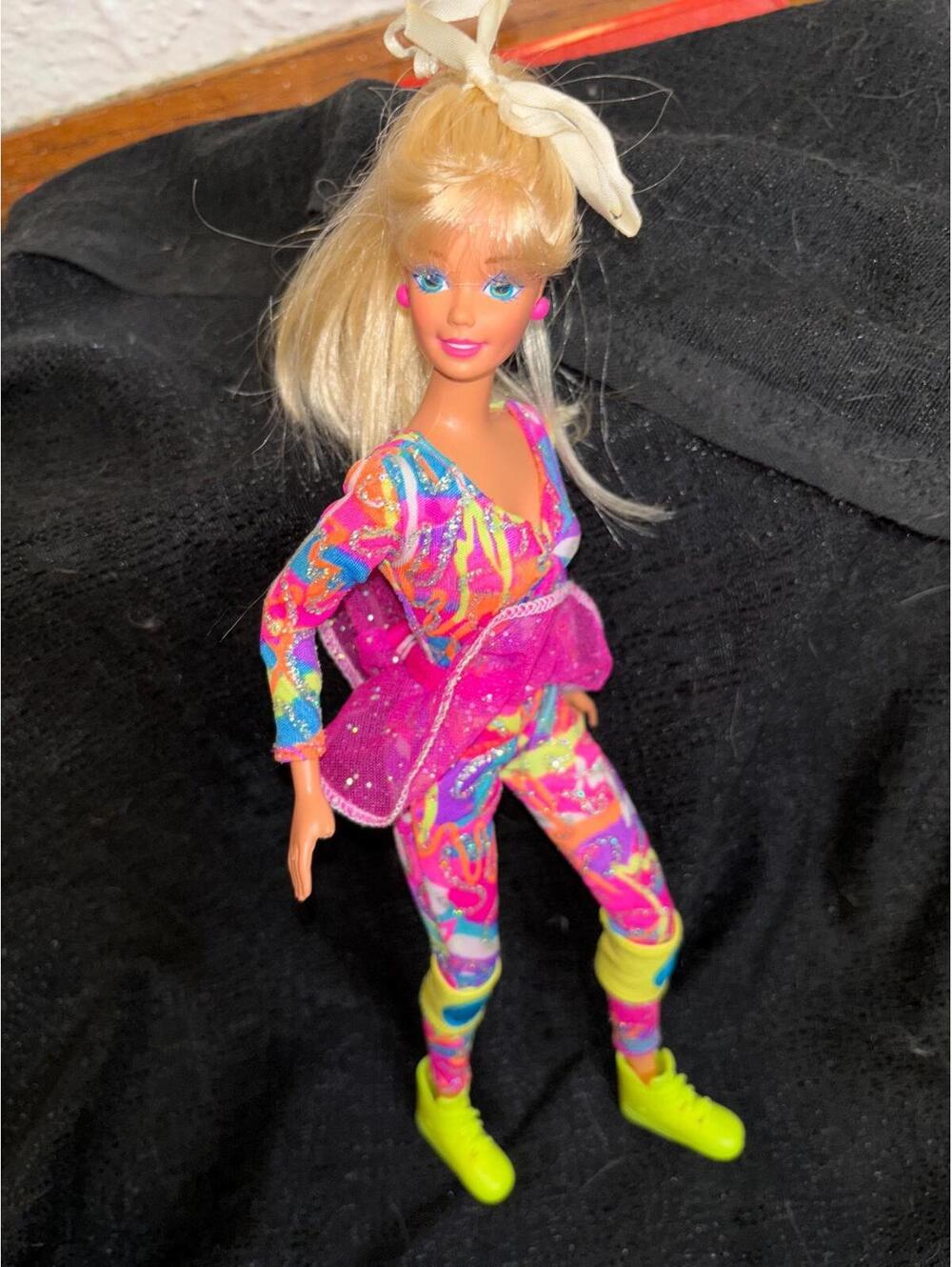 Vintage Barbie Hot Skatin’ Barbie